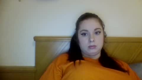 Snapshot of theblackdiamond194588 chatting on 12-06-24, 01:22 raissa online show from 12-06-24, 01:22