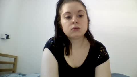 Snapshot of theblackdiamond194588 chatting on 01-09-25, 10:09 raissa online show from 01-09-25, 10:09
