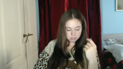 Snapshot of theblackdiamond194588 chatting on 10-23-25, 10:36 raissa online show from 10-23-25, 10:36