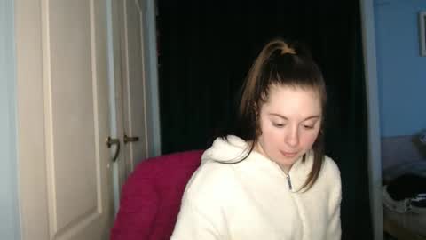 Snapshot of theblackdiamond194588 chatting on 01-16-26, 02:21 raissa online show from 01-16-26, 02:21