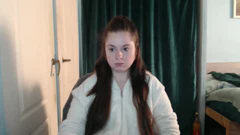 raissa online show from 05-06-26, 09:47