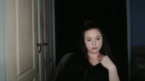 raissa online show from 05-20-26, 06:03