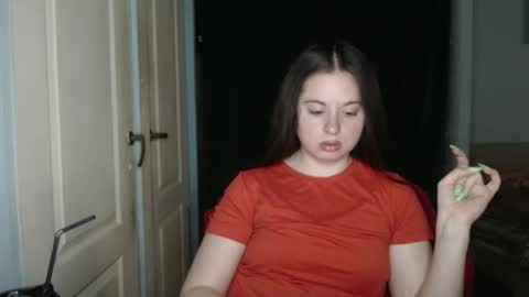 Snapshot of theblackdiamond194588 chatting on 06-01-26, 02:19 raissa online show from 06-01-26, 02:19