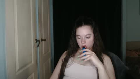 Snapshot of theblackdiamond194588 chatting on 06-06-26, 02:55 raissa online show from 06-06-26, 02:55