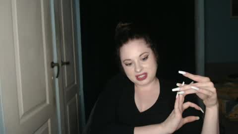 Snapshot of theblackdiamond194588 chatting on 06-24-26, 06:40 raissa online show from 06-24-26, 06:40