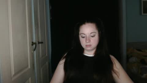 Snapshot of theblackdiamond194588 chatting on 06-25-26, 01:26 raissa online show from 06-25-26, 01:26