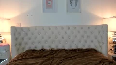 Jessica online show from 09-13-25, 01:33