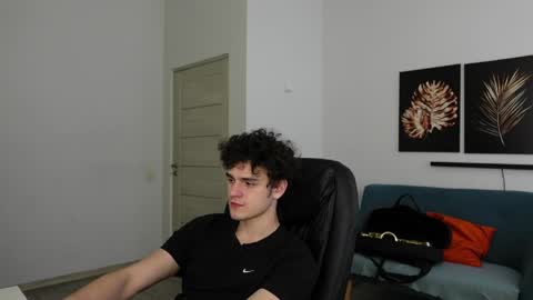 Thebrad H online show from 04-05-26, 02:03