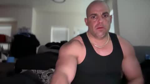 Snapshot of thebuzz777 chatting on 03-06-25, 12:10 theBuzz777 online show from 03-06-25, 12:10