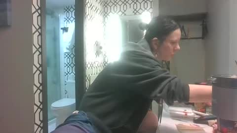 thecannibalsalt online show from 11-22-25, 05:56