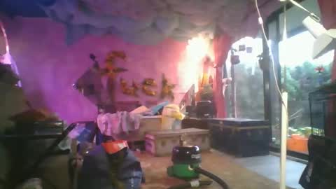 thecannibalsalt online show from 11-25-25, 05:02