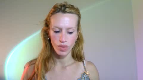 Yolanda online show from 10-18-25, 08:42