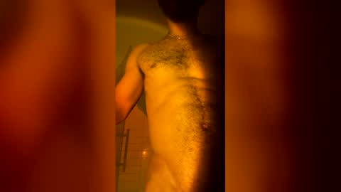 Snapshot of theekingcapo chatting on 05-06-26, 10:09 king capo thee online show from 05-06-26, 10:09