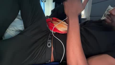 theeshooterr online show from 11-16-25, 03:06