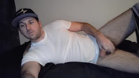 Theetwohander online show from 02-18-25, 09:42