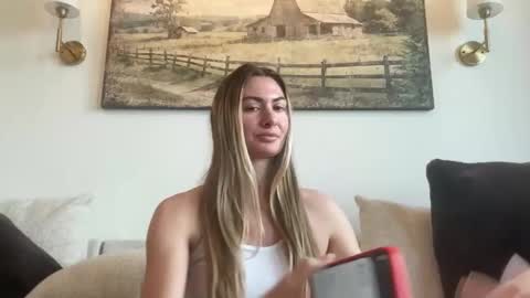 Alyssa Rhoades online show from 06-02-26, 03:14