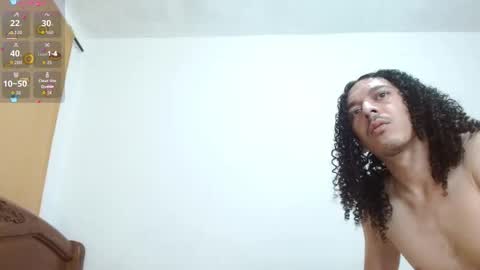 Eros y Psique online show from 10-28-25, 04:49