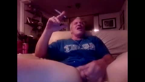 Snapshot of thefyreman chatting on 06-08-26, 04:13 thefyreman online show from 06-08-26, 04:13