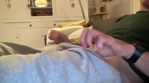 Snapshot of thegermanguy81 chatting on 10-05-25, 10:51 thegermanguy81 online show from 10-05-25, 10:51