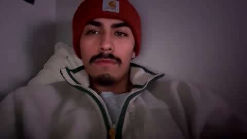 theglorious2002 online show from 11-04-25, 06:01