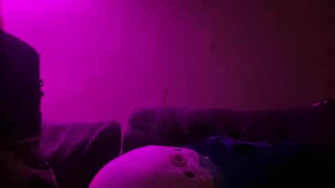 Snapshot of thegoddessfrida chatting on 10-14-25, 04:02 Goddess Frida online show from 10-14-25, 04:02