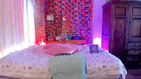 Goldie online show from 11-09-25, 03:10