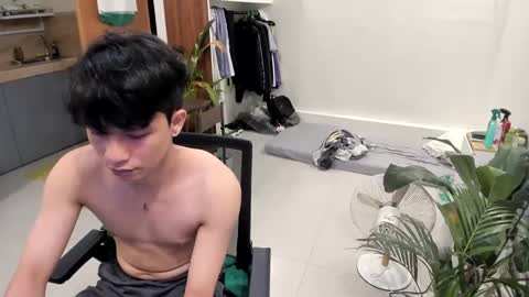 Green online show from 01-23-25, 01:13