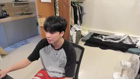 Green online show from 10-08-25, 11:57