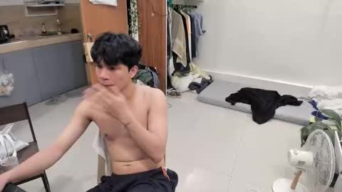 Green online show from 10-14-25, 08:20