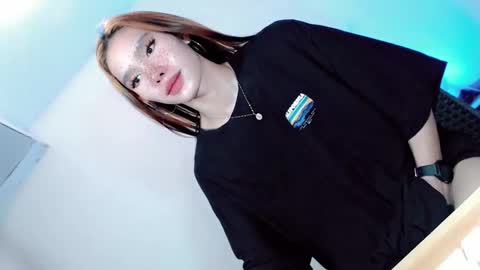 laisa online show from 02-11-25, 09:20