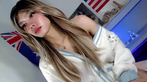 Snapshot of thehornygirl_laisa chatting on 06-28-26, 09:10 laisa online show from 06-28-26, 09:10