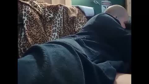 Snapshot of thehornyman916 chatting on 11-22-25, 06:40 thehornyman916 online show from 11-22-25, 06:40