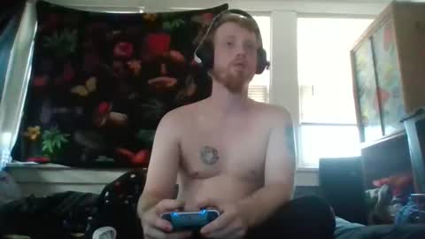 Snapshot of thehotfoxdd chatting on 09-24-25, 10:02 fuzzyfox online show from 09-24-25, 10:02