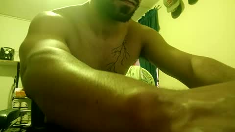 thehousedog online show from 02-19-25, 06:32