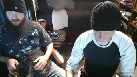 Snapshot of thehouseguy513 chatting on 01-12-26, 01:44 thehouseguy513 online show from 01-12-26, 01:44