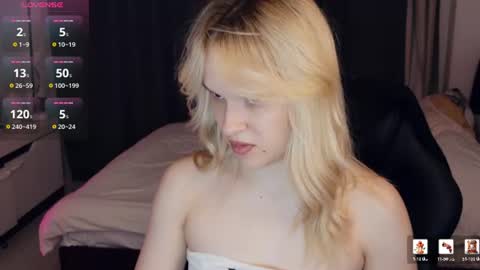 Lily online show from 06-11-26, 07:45
