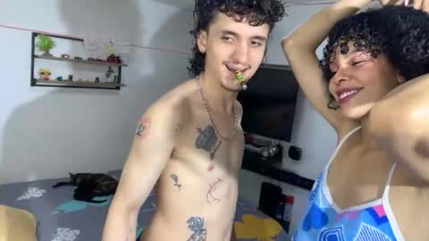 Snapshot of theking11220 chatting on 01-06-26, 09:13 theking11220 online show from 01-06-26, 09:13