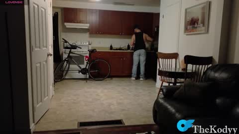 Snapshot of thekodyy chatting on 01-13-26, 10:31 thekodyy online show from 01-13-26, 10:31