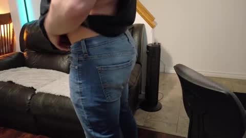 Snapshot of thekodyy chatting on 03-02-26, 12:34 thekodyy online show from 03-02-26, 12:34