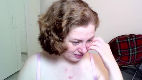 Ella online show from 01-24-25, 06:03