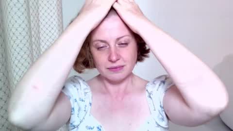 Ella online show from 09-18-25, 07:10