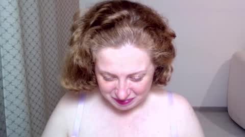 Ella online show from 10-29-25, 05:25