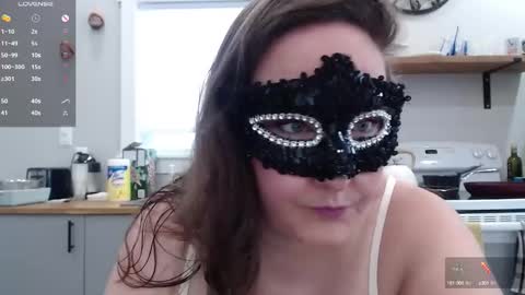 Snapshot of thelipsdown chatting on 02-25-25, 01:28 Lacey online show from 02-25-25, 01:28