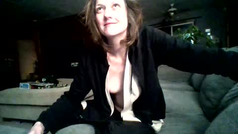 lovecreep online show from 02-14-25, 07:49