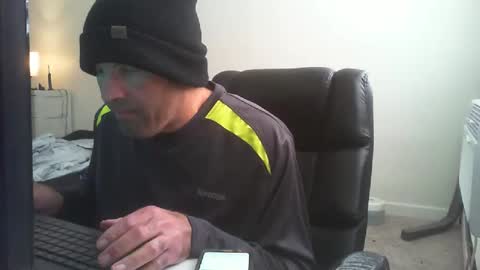 theman18951pa online show from 03-12-25, 02:12