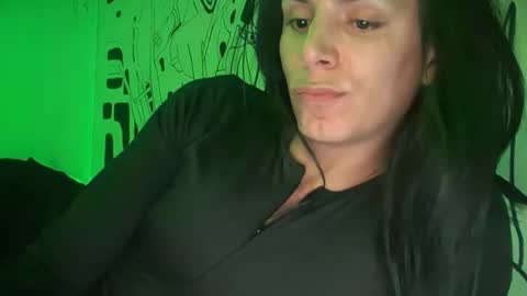 Lucy Lucy online show from 11-11-25, 02:22