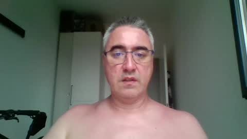 Snapshot of themohican chatting on 05-31-26, 06:09 Themohican online show from 05-31-26, 06:09