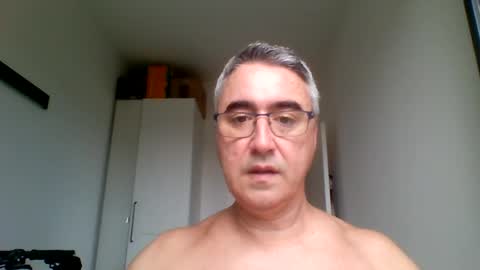Snapshot of themohican chatting on 08-01-26, 07:51 Themohican online show from 08-01-26, 07:51