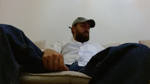 Snapshot of themonarchgoat chatting on 10-27-25, 08:24 TheMonarchGoat online show from 10-27-25, 08:24