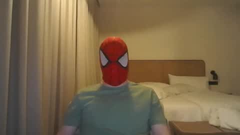 Snapshot of thenakedspidey chatting on 09-14-25, 11:04 thenakedspidey online show from 09-14-25, 11:04
